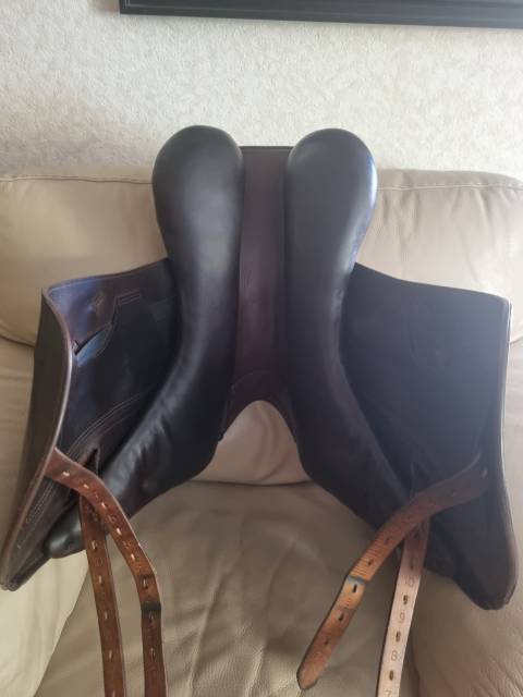 Sella da dressage Prestige Italia  17" - 2015