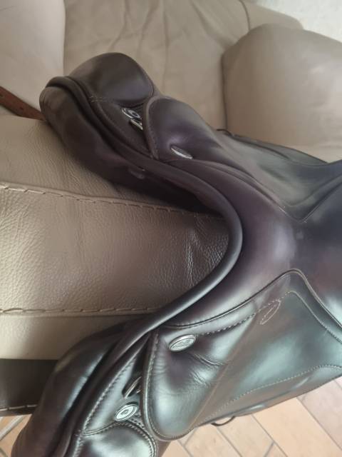 Sella da dressage Prestige Italia  17" - 2015