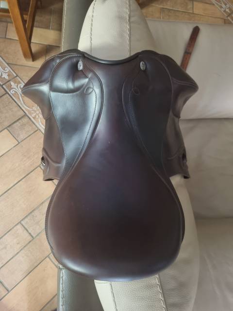 Sella da dressage Prestige Italia  17" - 2015