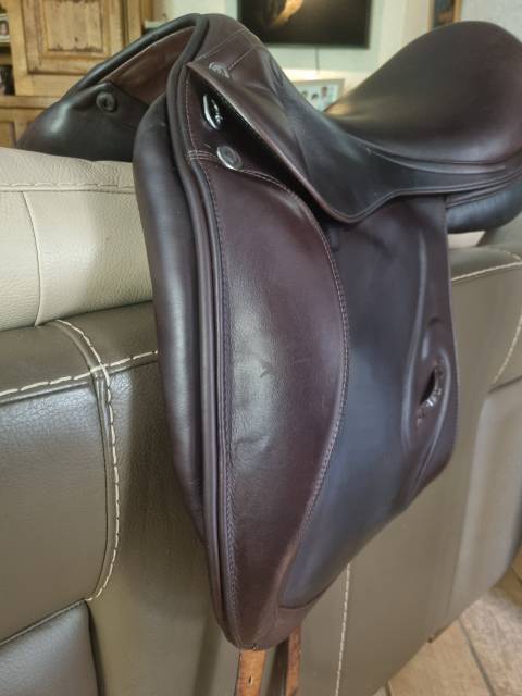 Sella da dressage Prestige Italia  17" - 2015