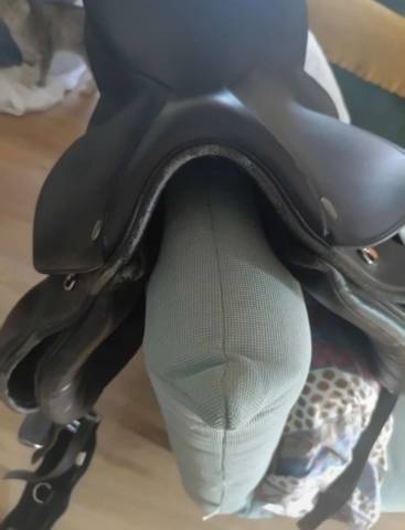 Sella da dressage Tekna  17.5" - 2010