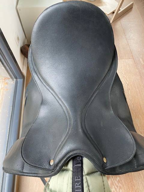 Sella da dressage Wintec  18" - 2012