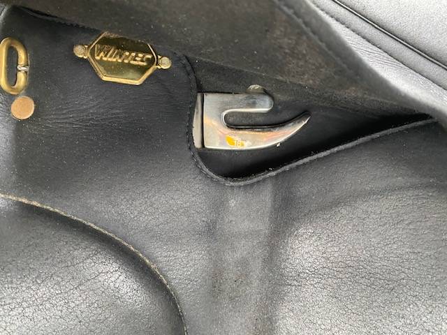 Sella da dressage Wintec  18" - 2012
