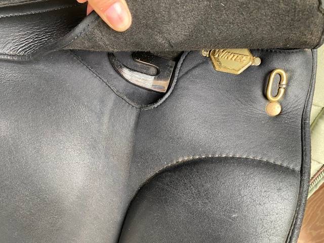 Sella da dressage Wintec  18" - 2012