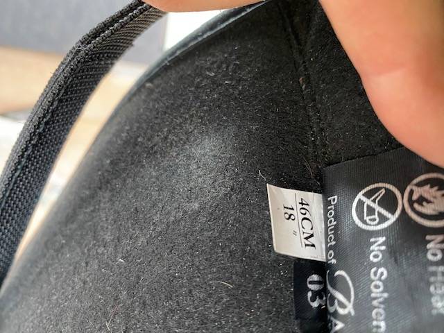 Sella da dressage Wintec  18" - 2012