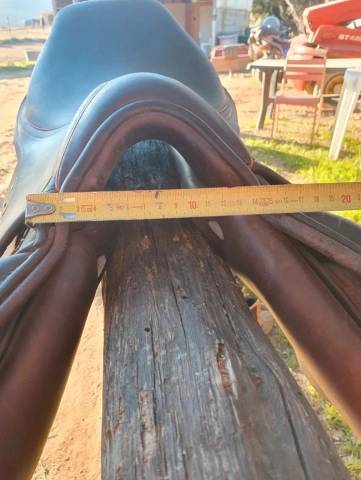 Sella da salto ostacoli Mondange  17" - 2020