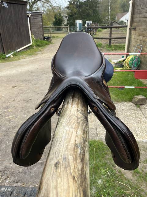 Sella da salto ostacoli Paul des Adh&eacute;mar  17" - 2020