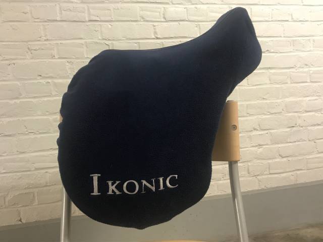 Sella da salto ostacoli Ikonic  17.5" - 2015