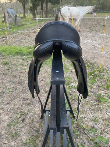 Sella da dressage Bates  17" - 2002