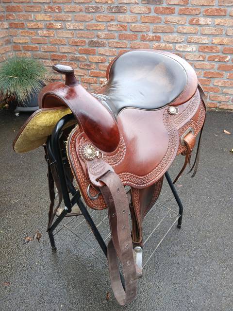 Sella western Pool's Full quarter  17.5" - 2020