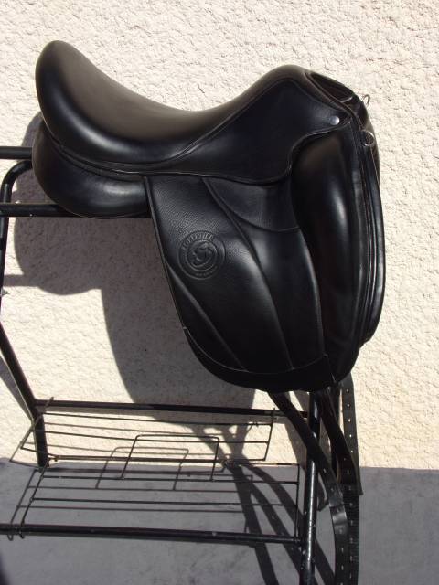 Sella da dressage Forestier  17.5" - 2024