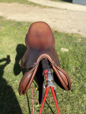 Sella da salto ostacoli Butet  17.5" - 2023