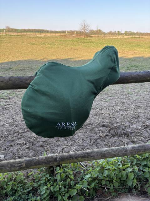 Sella da salto ostacoli Arena Pro Jump 17.5" - 2026