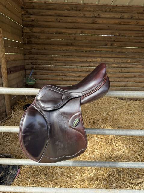 Sella da salto ostacoli Amerigo  17.5" - 2019