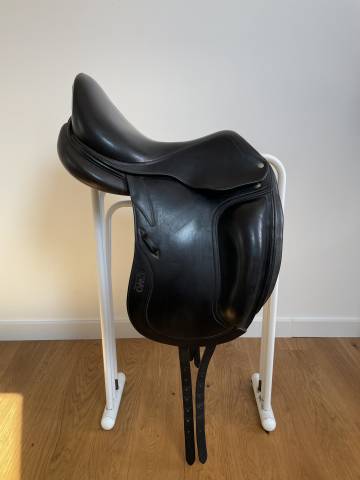 Sella da dressage CWD SE08 17" - 2009