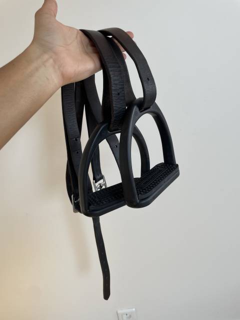 Sella da dressage CWD SE08 17" - 2009