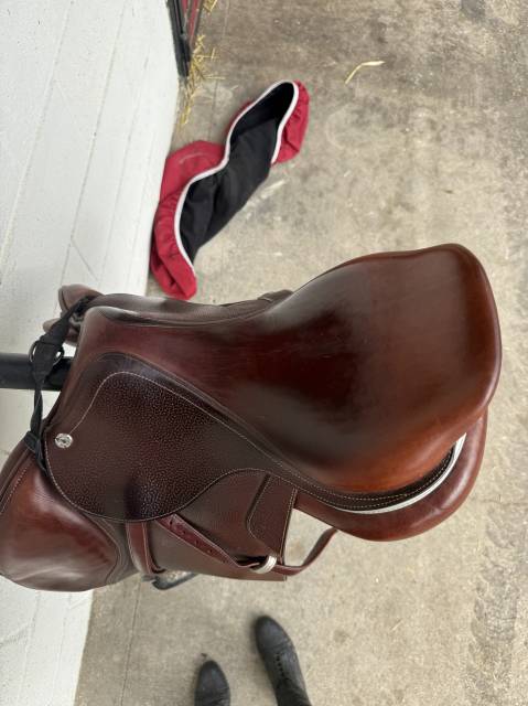 Sella mista CWD Selle Classic  17" - 2022