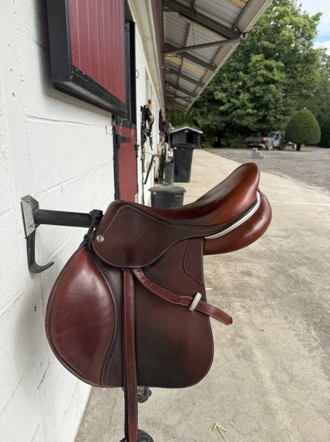 Sella mista CWD Selle Classic  17" - 2022