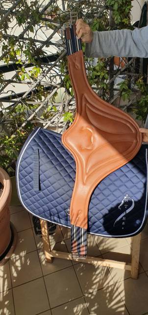 Sella da salto ostacoli Antar&egrave;s  17" - 2015