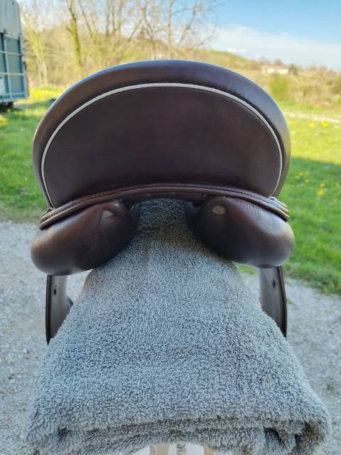 Sella da dressage Mondange  17" - 2021