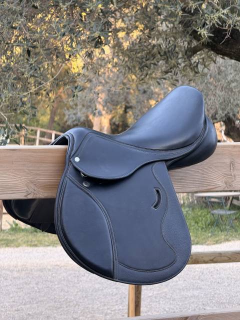 Sella da salto ostacoli Eric Thomas  17" - 2020