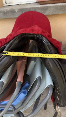 Sella da dressage Albion  17.5" - 2017