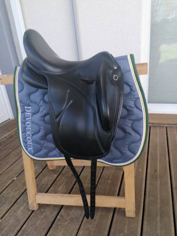 Sella da dressage Devoucoux  17" - 2022