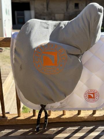 Sella da dressage Childeric  17.5" - 2021