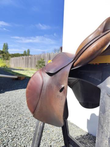 Sella da salto ostacoli CWD  16.5" - 2004