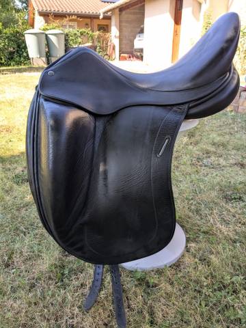 Sella da dressage Childeric  17" - 2016