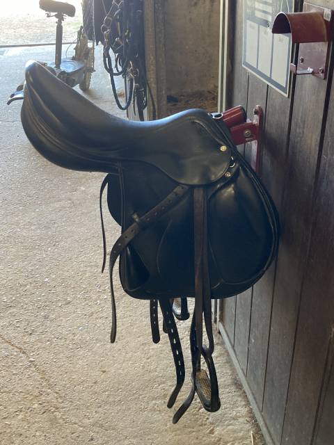 Sella da cross Equipe  17.5" - 2010