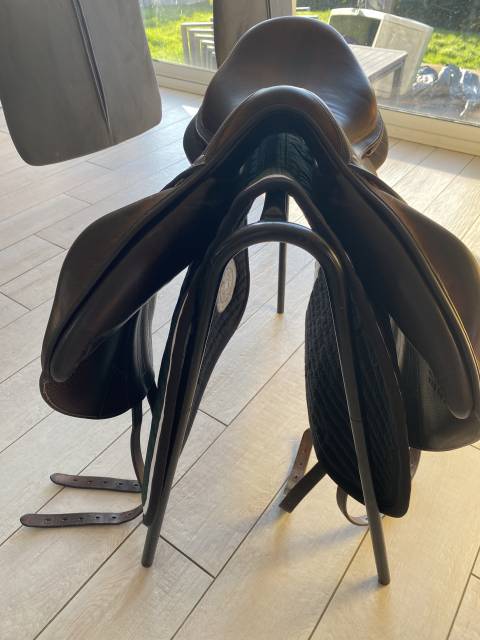 Sella da salto ostacoli Forestier  18" - 2022