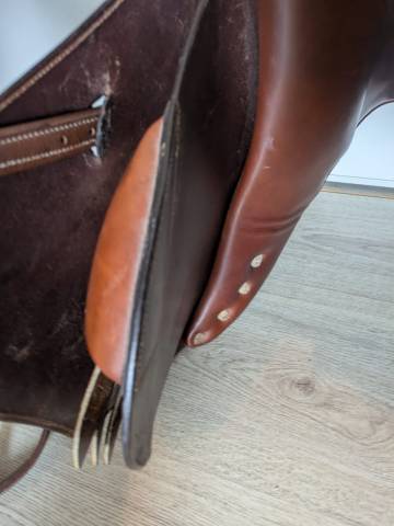 Sella da salto ostacoli Delgrange  17" - 2009