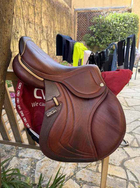 Sella da salto ostacoli CWD  17" - 2023