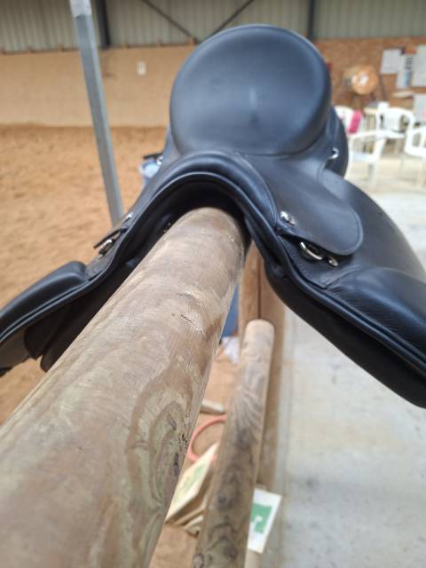 Sella Junior / Sella Pony Eric Thomas  15" - 2023