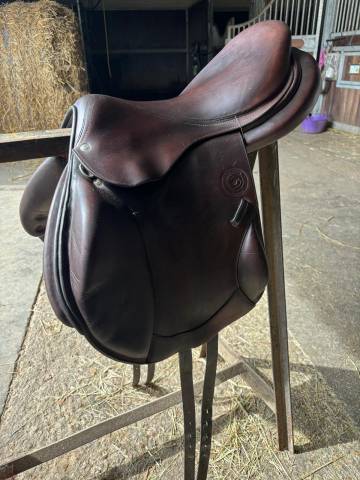 Sella da cross Forestier  17.5" - 2018