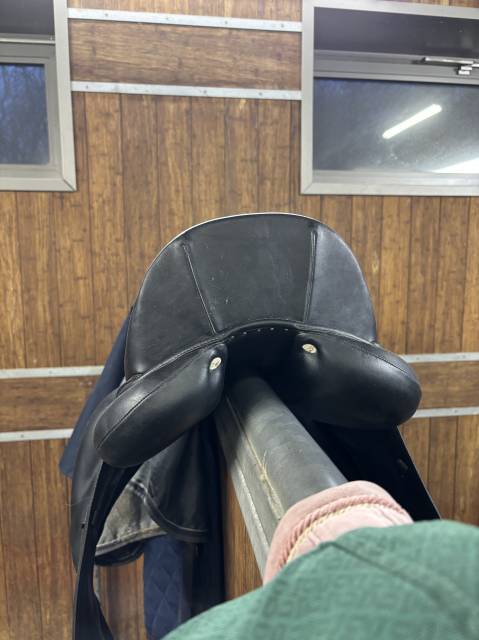 Sella da dressage Antar&egrave;s  17" - 2018