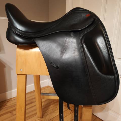 Sella da dressage KENT & MASTERS  17.5" - 2021