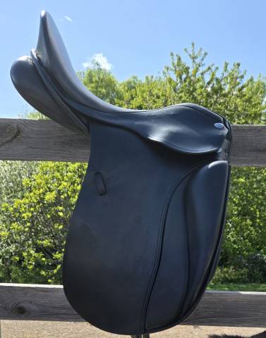 Sella da dressage Zaldi  16.5" - 2005