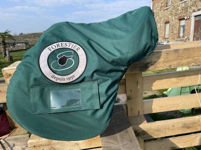 Sella da salto ostacoli Forestier  17.5" - 2025