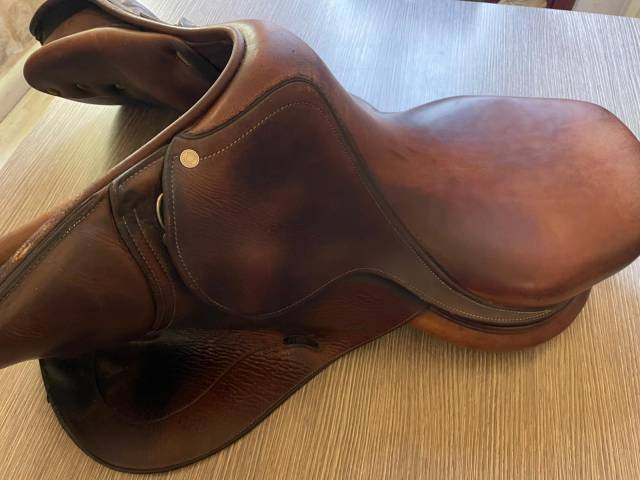 Sella Antares modello Contact 17&rdquo;