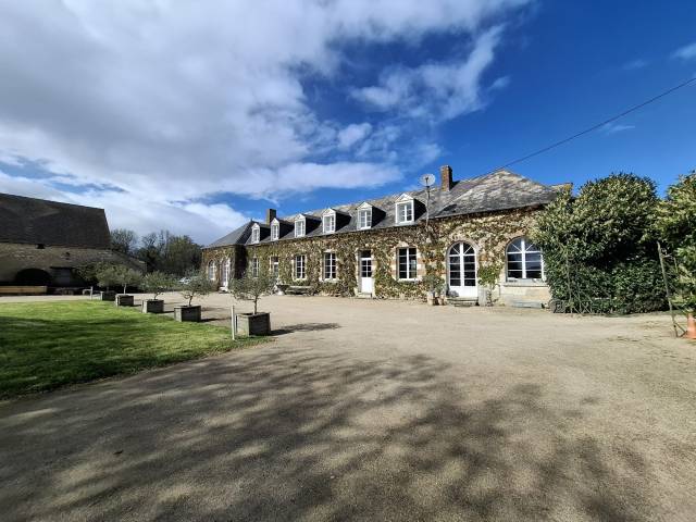 Propriet&agrave; equestre In vendita Loiret