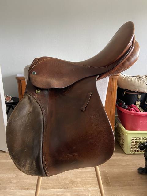 Sella da salto ostacoli Stubben  18" - 2002