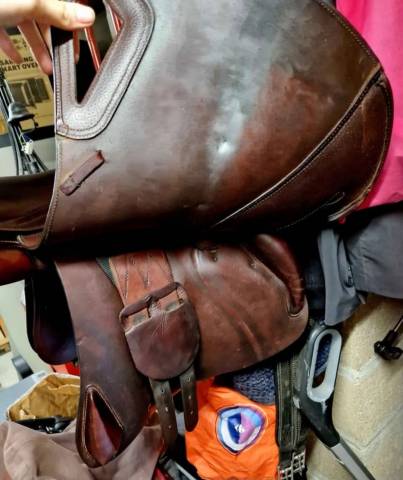 Sella da salto ostacoli Fleur de Lys  18" - 2019