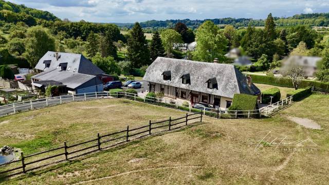 Propriet&agrave; equestre In vendita Calvados