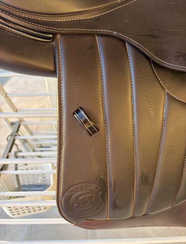 Sella da salto ostacoli Forestier  17.5" - 2022