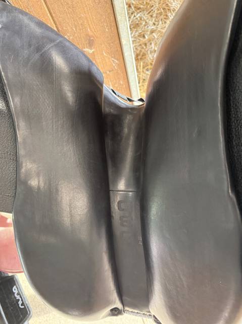 Altra sella Devoucoux  17" - 2024