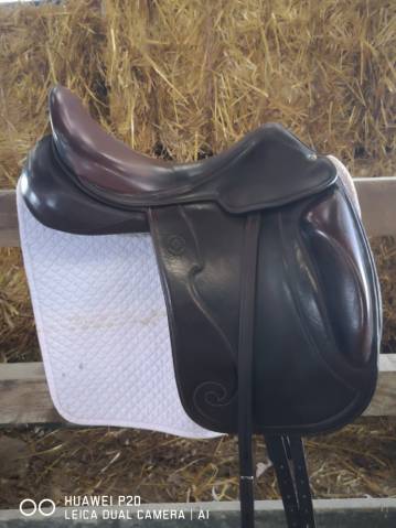 Sella da dressage  Sellerie de la C&ocirc;te Basque 17.5" - 2018