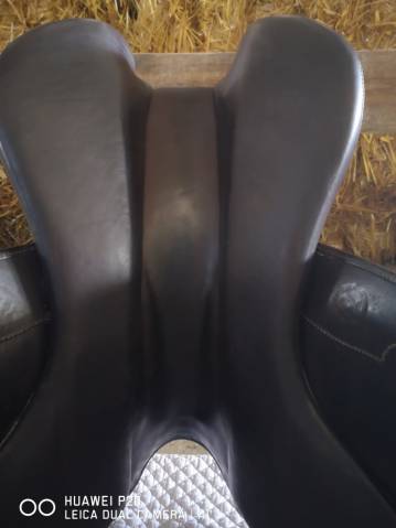 Sella da dressage  Sellerie de la C&ocirc;te Basque 17.5" - 2018