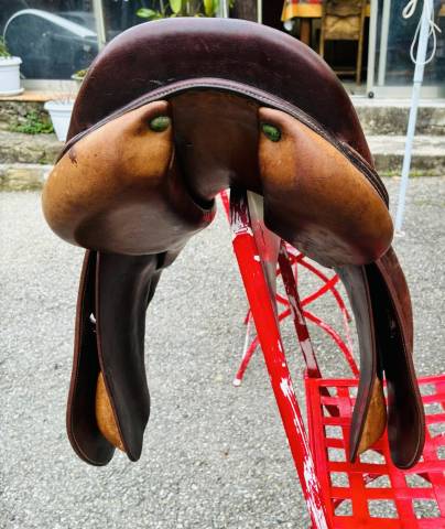 Sella da salto ostacoli Devoucoux  17" - 2015